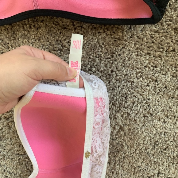 Victoria secret strapless bras - Picture 3 of 4